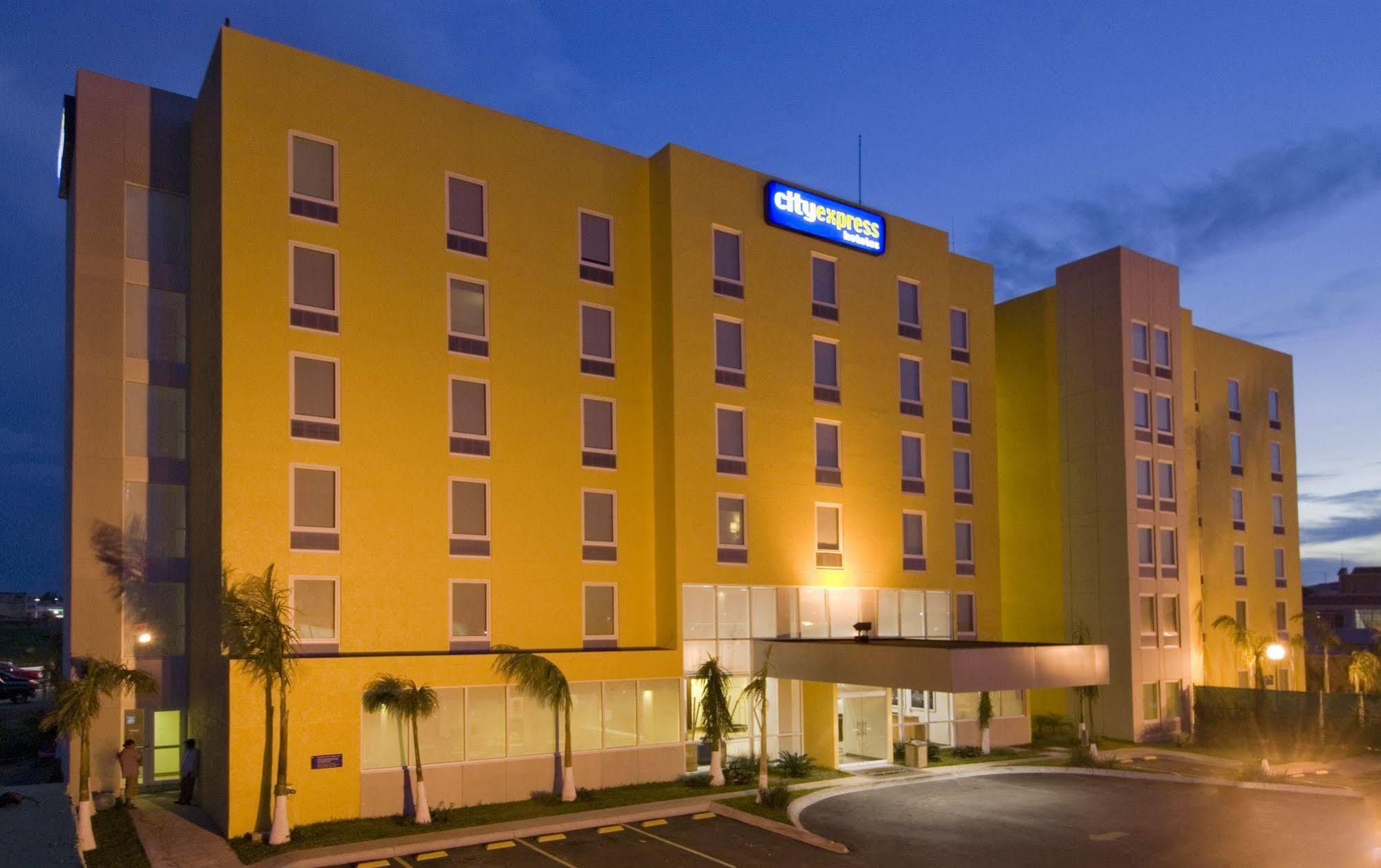 City Express Coatzacoalcos Eksteriør billede
